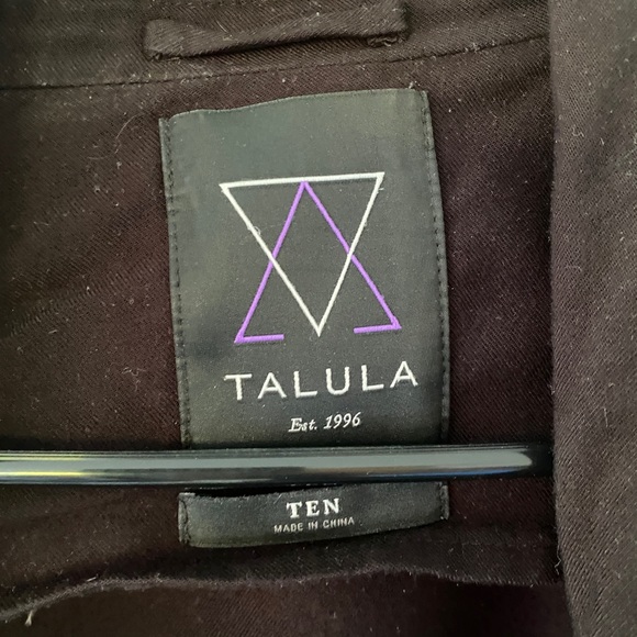 Aritzia | Talula relaxed blazer - Picture 3 of 3